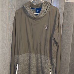 Adidas Men's Two-Tone Gray Windbreaker